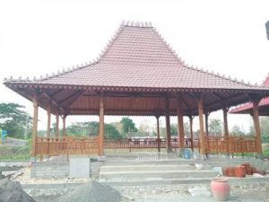 Rumah gebyok terkesan mewah dan unik