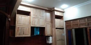 Kicsen set atau lemari dapur kayu jati