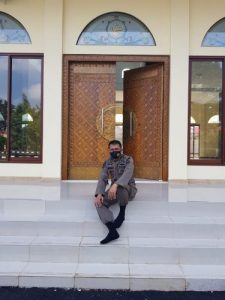 Pintu masjid di satlant cikeas bogor