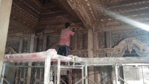 Gebyok dan tumpang sari di lawean solo