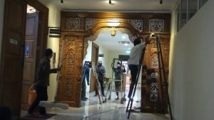 Gebyok Di Kantor Polda Semarang Karya Rahmajati