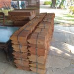 Sirap kayu ulin kuat dan tahan cuaca